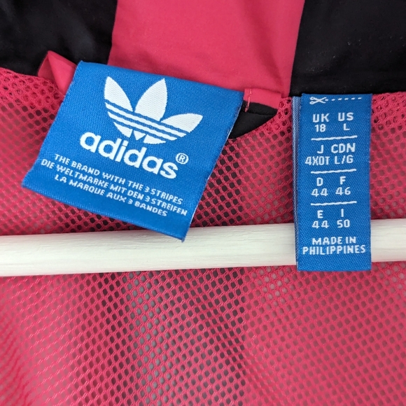 Adidas Originals wind breaker - Picture 3 of 9